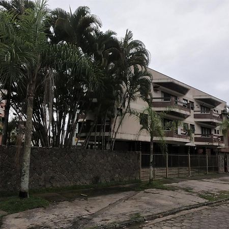 דירות אובטובה Excelente Localizacao, 400 Metros Da Praia Ar Condicionado E Wi-Fi מראה חיצוני תמונה