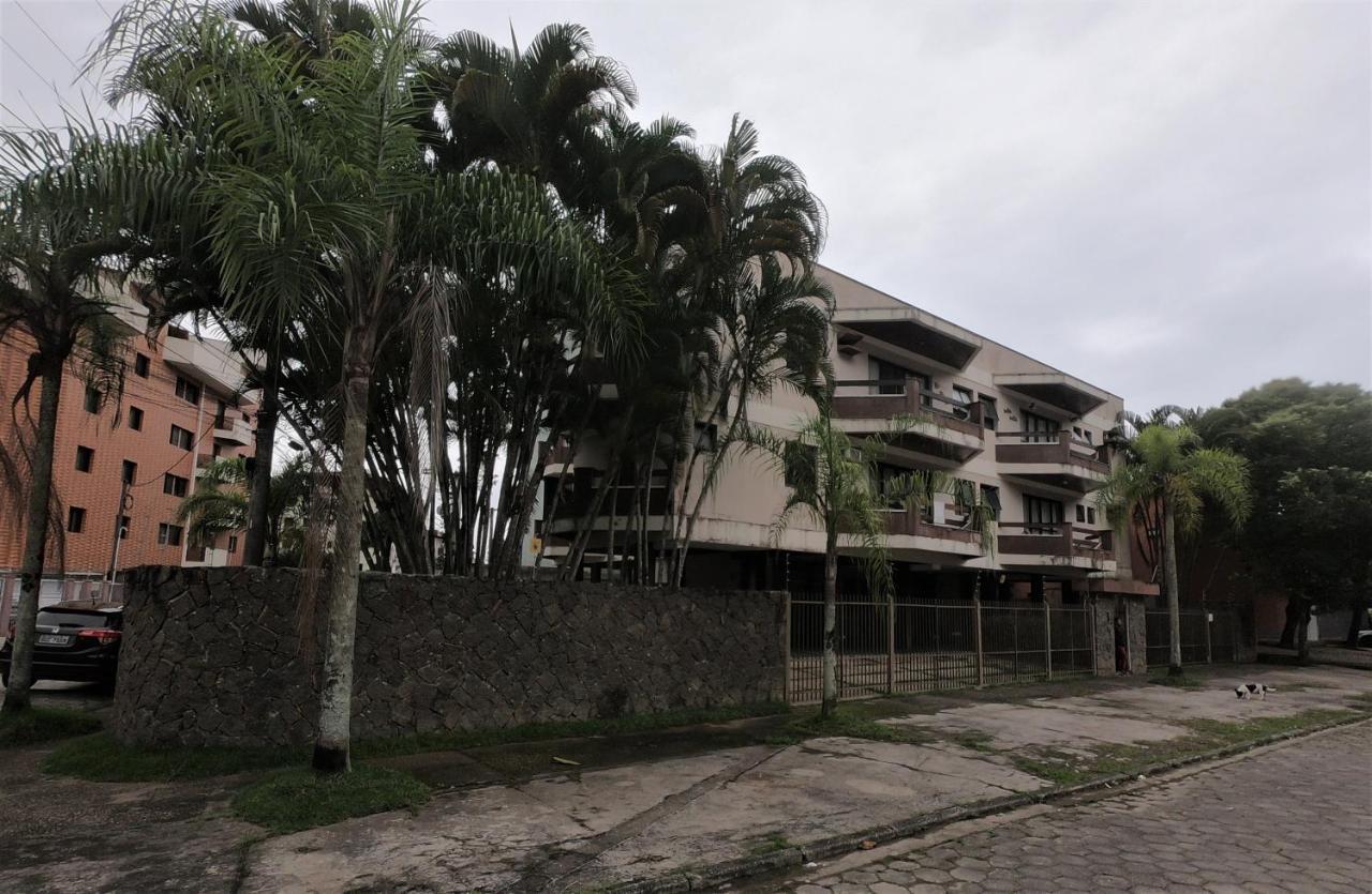 דירות אובטובה Excelente Localizacao, 400 Metros Da Praia Ar Condicionado E Wi-Fi מראה חיצוני תמונה